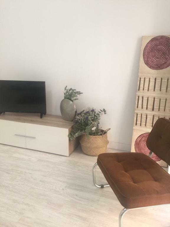 Apartamento Avenida De Portugal Logrono Exterior photo